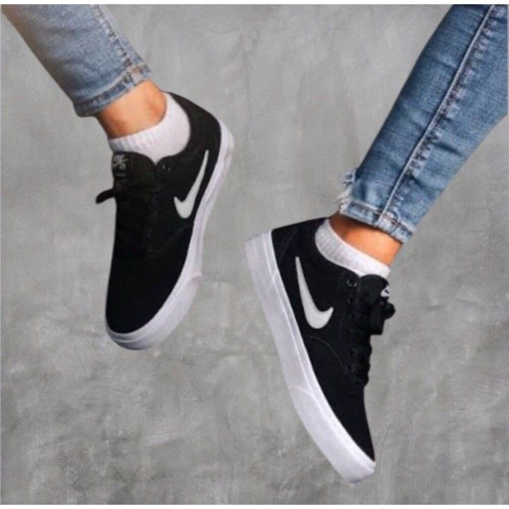Nike SB 729825-001  SZ 5Y Women 6.5 Clutch Canvas Skateboard Black White Sneaker - Picture 7 of 7